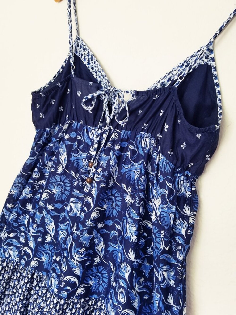 H&M L.O.G.G Blue Tiered Maxi Dress Surplice V Neck Lightweight Cotton Size 12 - Picture 9 of 16